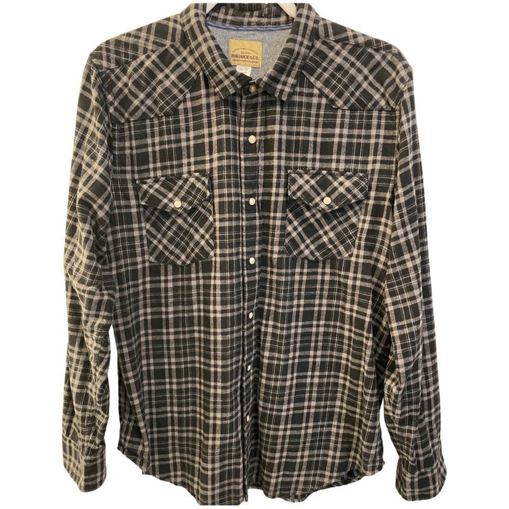 Roebuck & Co. Vintage Men’s flannel shirt with pearl snap cuff.  Size: XL